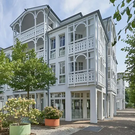 Moderne Mit Balkon Strandnah Im Seepark Apartment